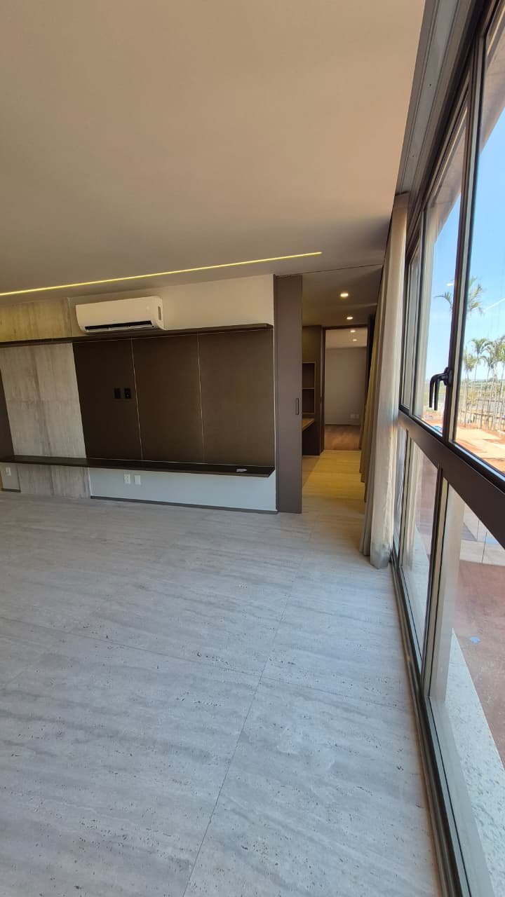 WhatsApp Image 2025-12-20 at 21.40.37 (1)