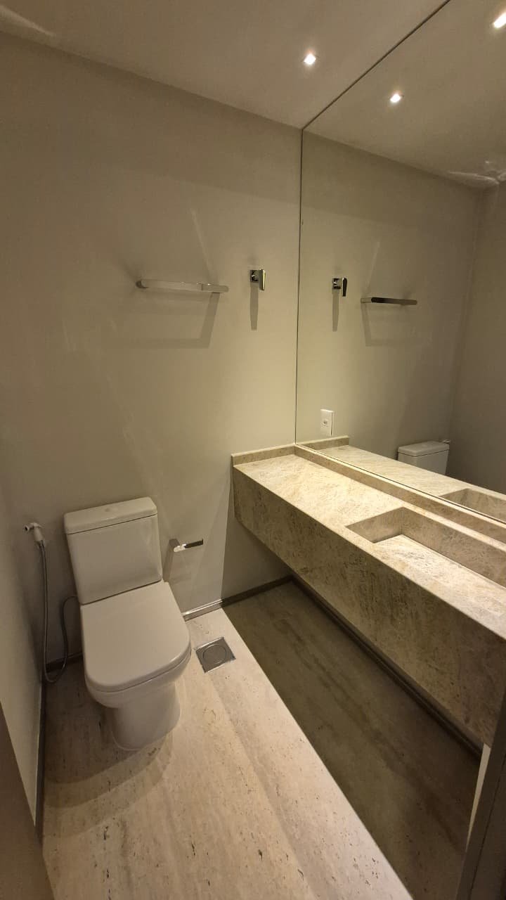 WhatsApp Image 2025-12-20 at 21.40.44 (2)